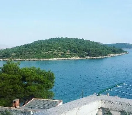 By The Sea Prvic Luka, Prvic - 13845 דירה *