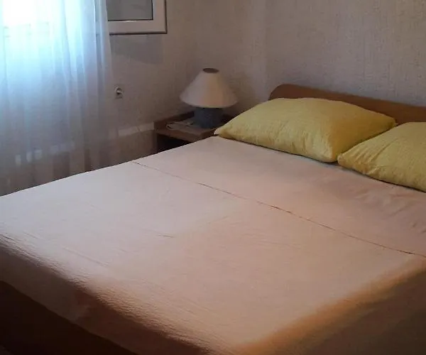 By The Sea Prvic Luka, Prvic - 13845 דירה